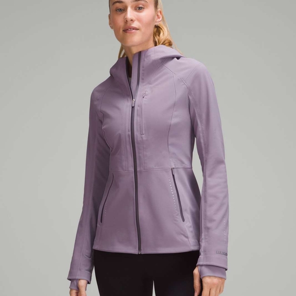Lululemon cross chill jacket - Picture 1 of 11